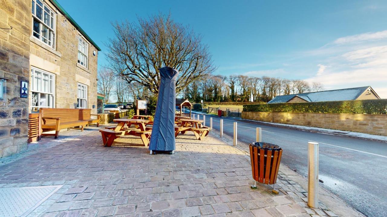 Hotel The Devonshire Arms à Eckington  Extérieur photo